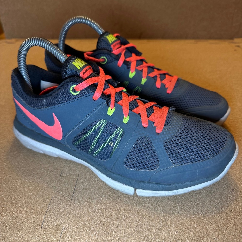Nike Flex 2014 Run Womens Size 7 Grey Pink Volt Running Shoes 642767-012 Comfort